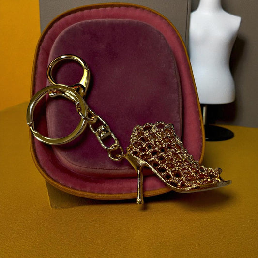 Gold Ascent Hallow Design High Heel Pump Keychain