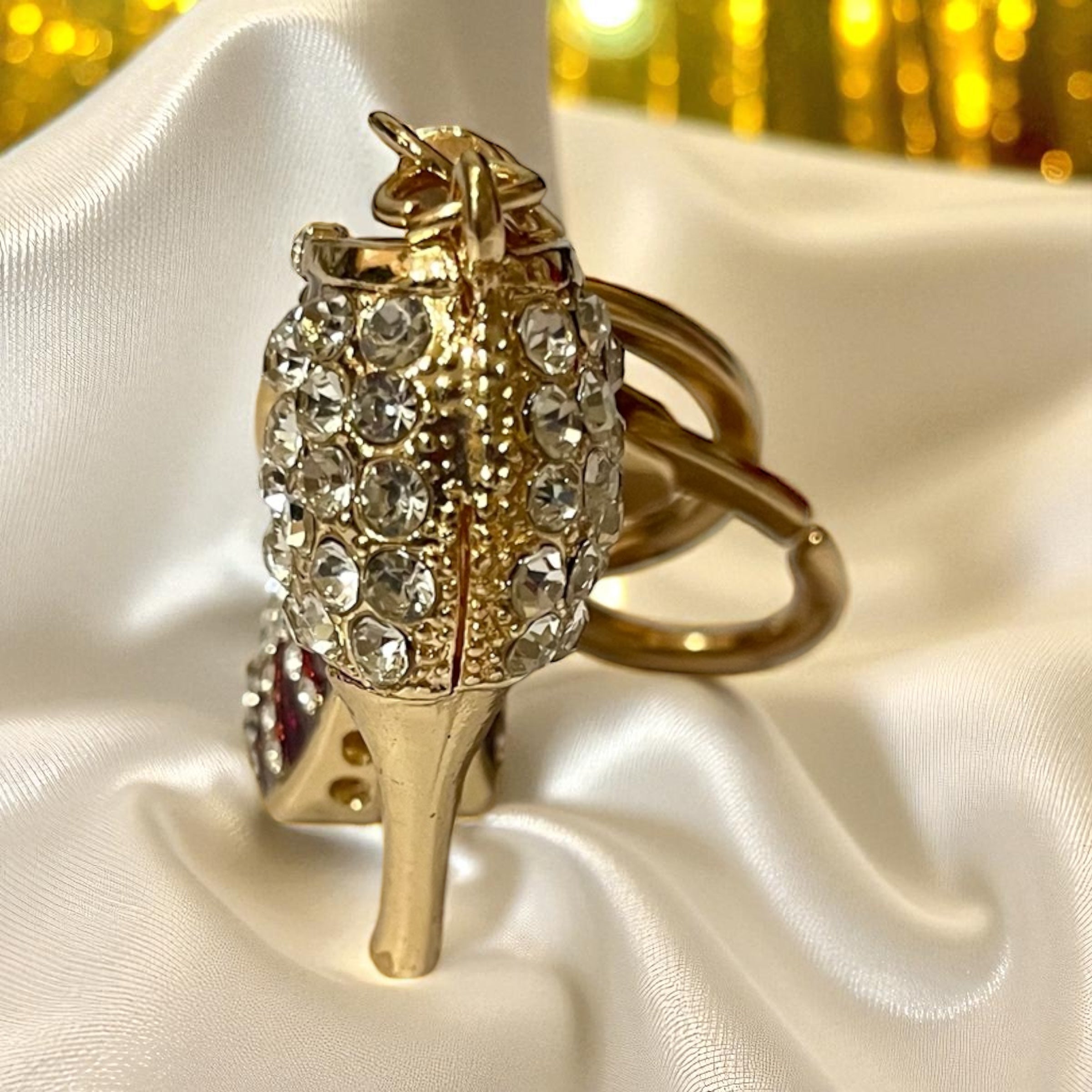 Elegant Rhinestone Stripe Pump Heels Keychain