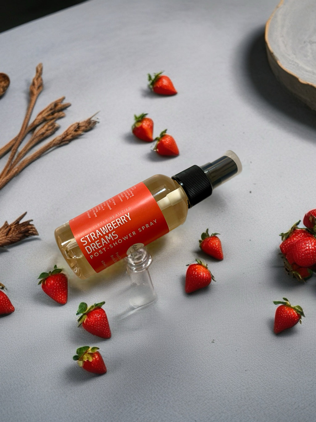 Strawberry Dreams Body Oil: Refreshing Skin Moisturizer (2oz Spray)