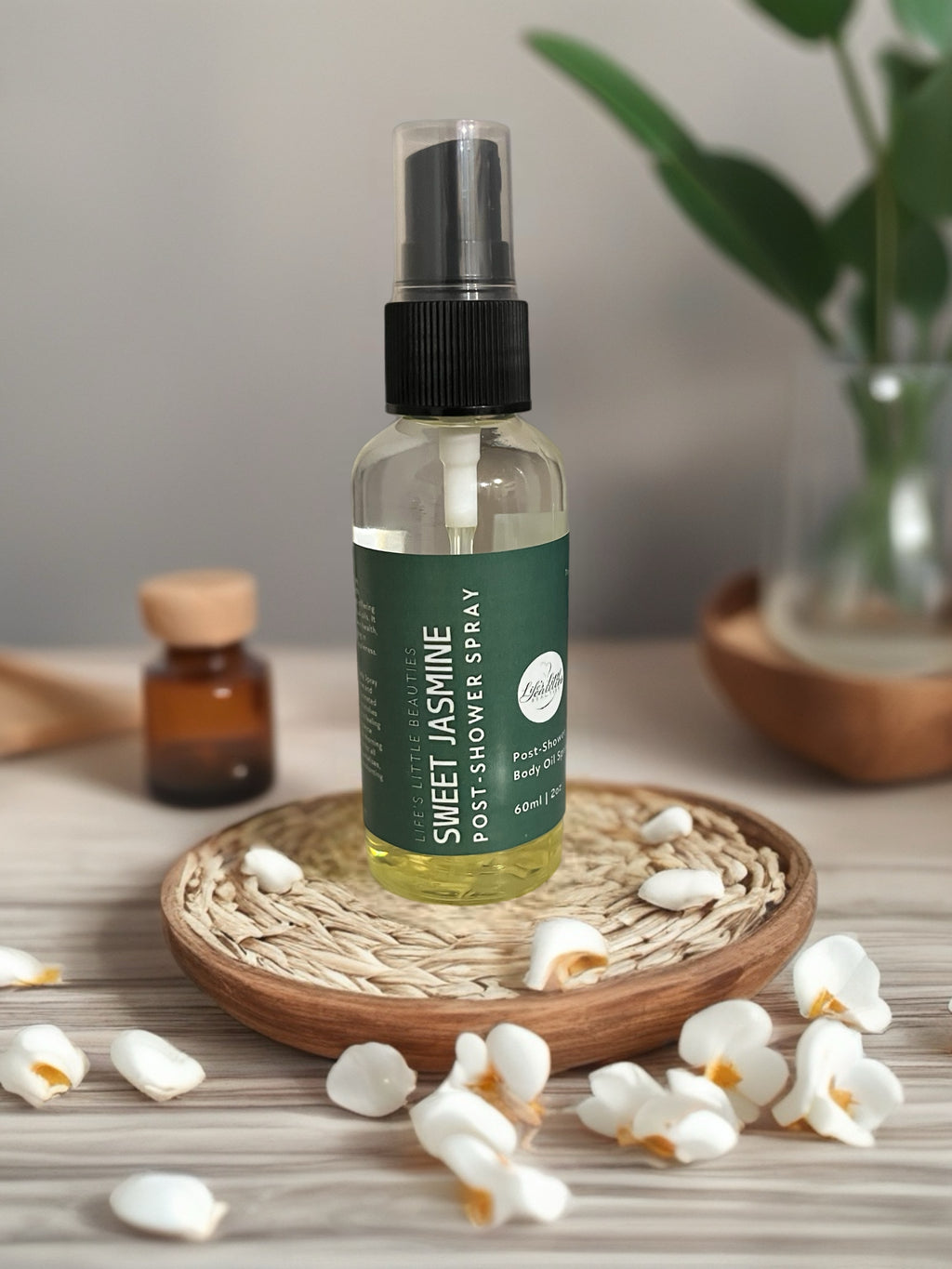 Sweet Jasmine and Rose Body Oil Spray - Lightweight Moisturizer for Soft Hydrated Skin