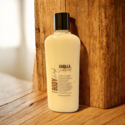 Vanilla & Sandalwood Creamy Body Wash - 10oz